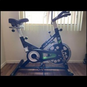Club Trainer indoor cycling bike